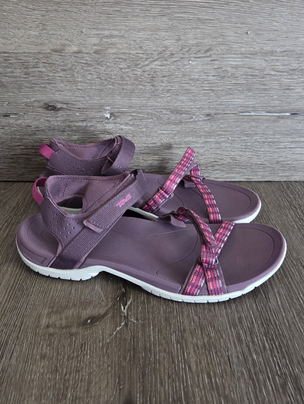 Teva Verra Sport Sandal Size 11